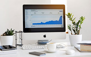 ky体育投注-长传长射：场上那些令人震惊的远距离奇迹，长传集锦